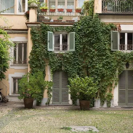 Open Space Crocetta Apartment *
